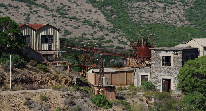 abandoned-mine abandoned-mine